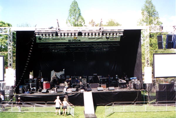 Mobile Stages Sound And Lighting Solutions Mobile Stages Sound And Lighting Solutions
